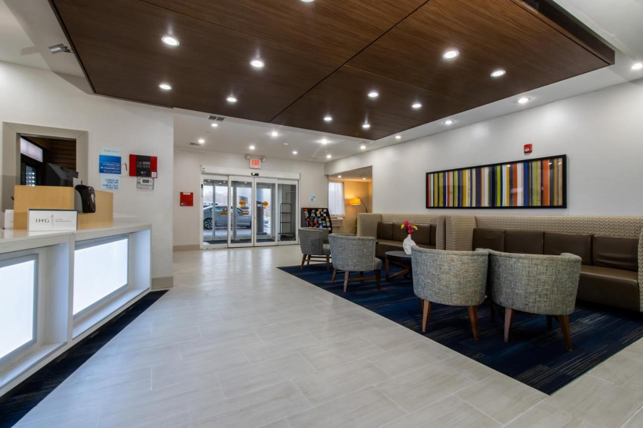 Holiday Inn Express Hotel & Suites Swansea By Ihg Exteriér fotografie