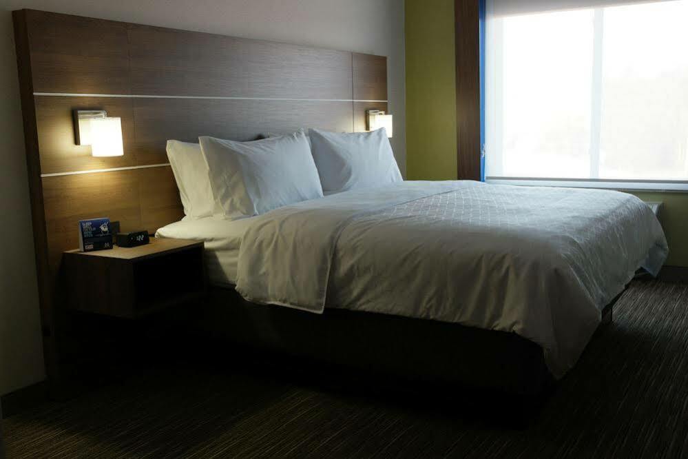 Holiday Inn Express Hotel & Suites Swansea By Ihg Exteriér fotografie