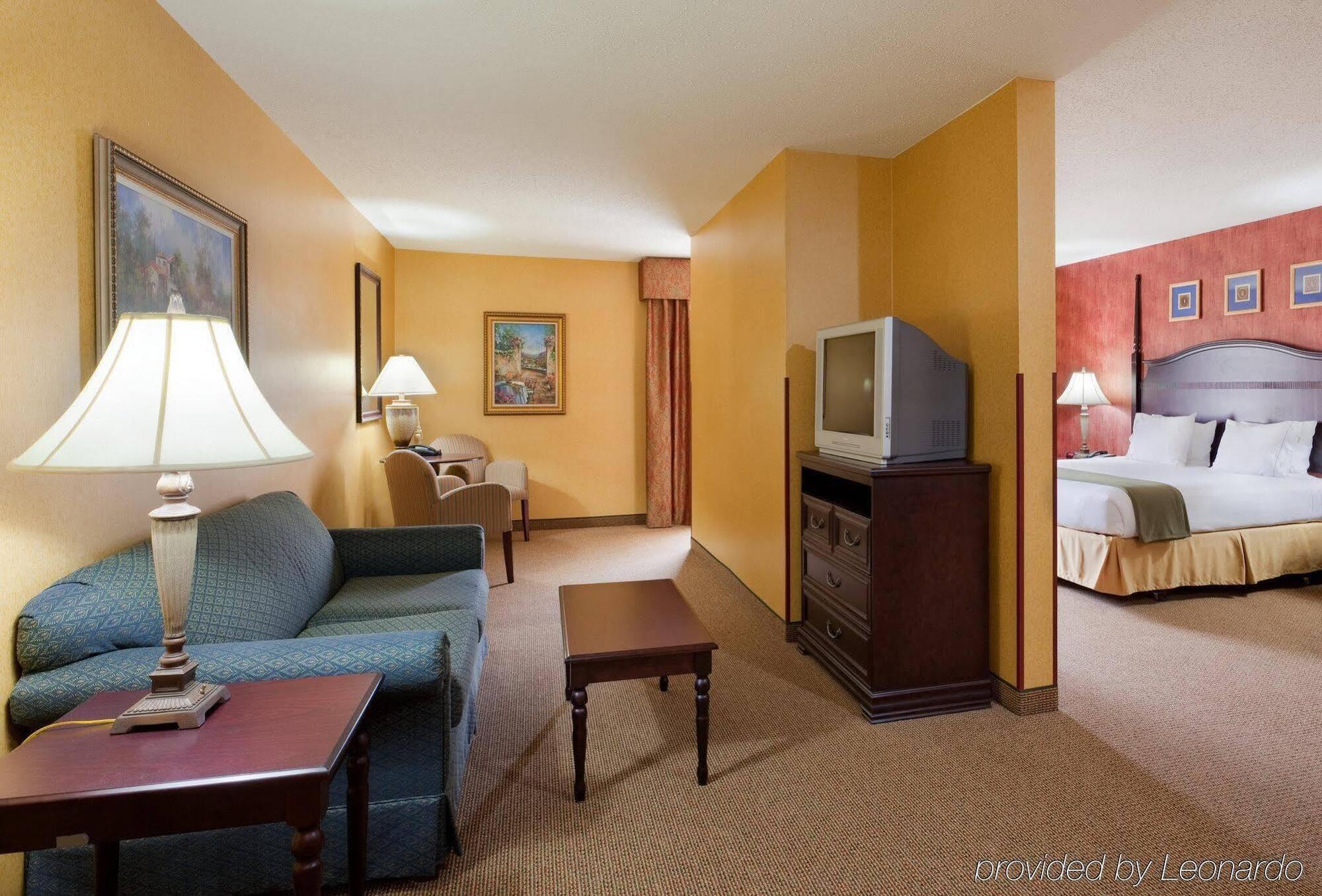Holiday Inn Express Hotel & Suites Swansea By Ihg Exteriér fotografie